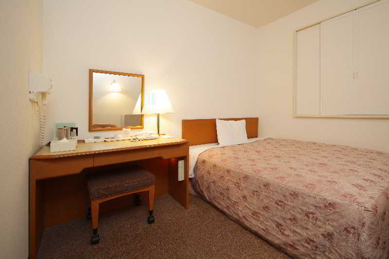 Via Shin West 3* 大阪